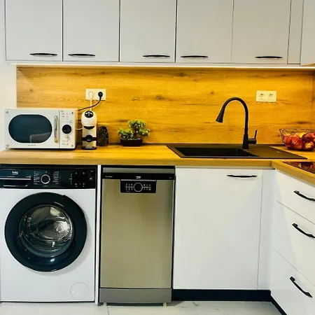 Apartment Sea Breeze