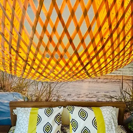 Apartment Sea Breeze