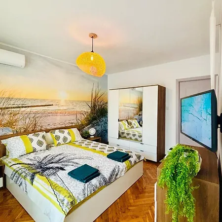 Apartment Sea Breeze Burgas City