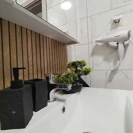 Sea Breeze Apartment