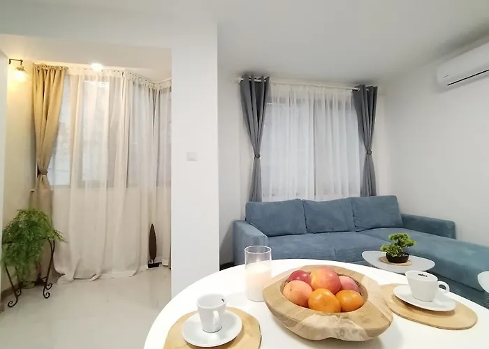 Sea Breeze Апартаменты Бургас